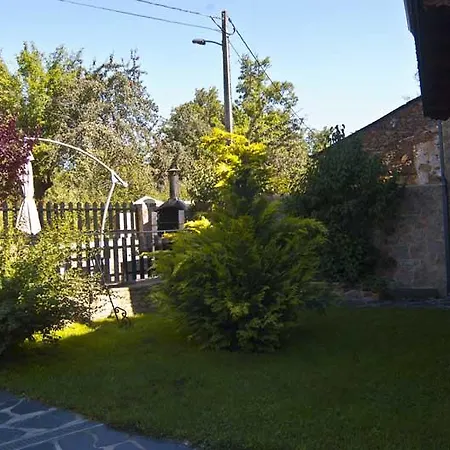 Kır Evi Dos Infantas Lilas Valdespino